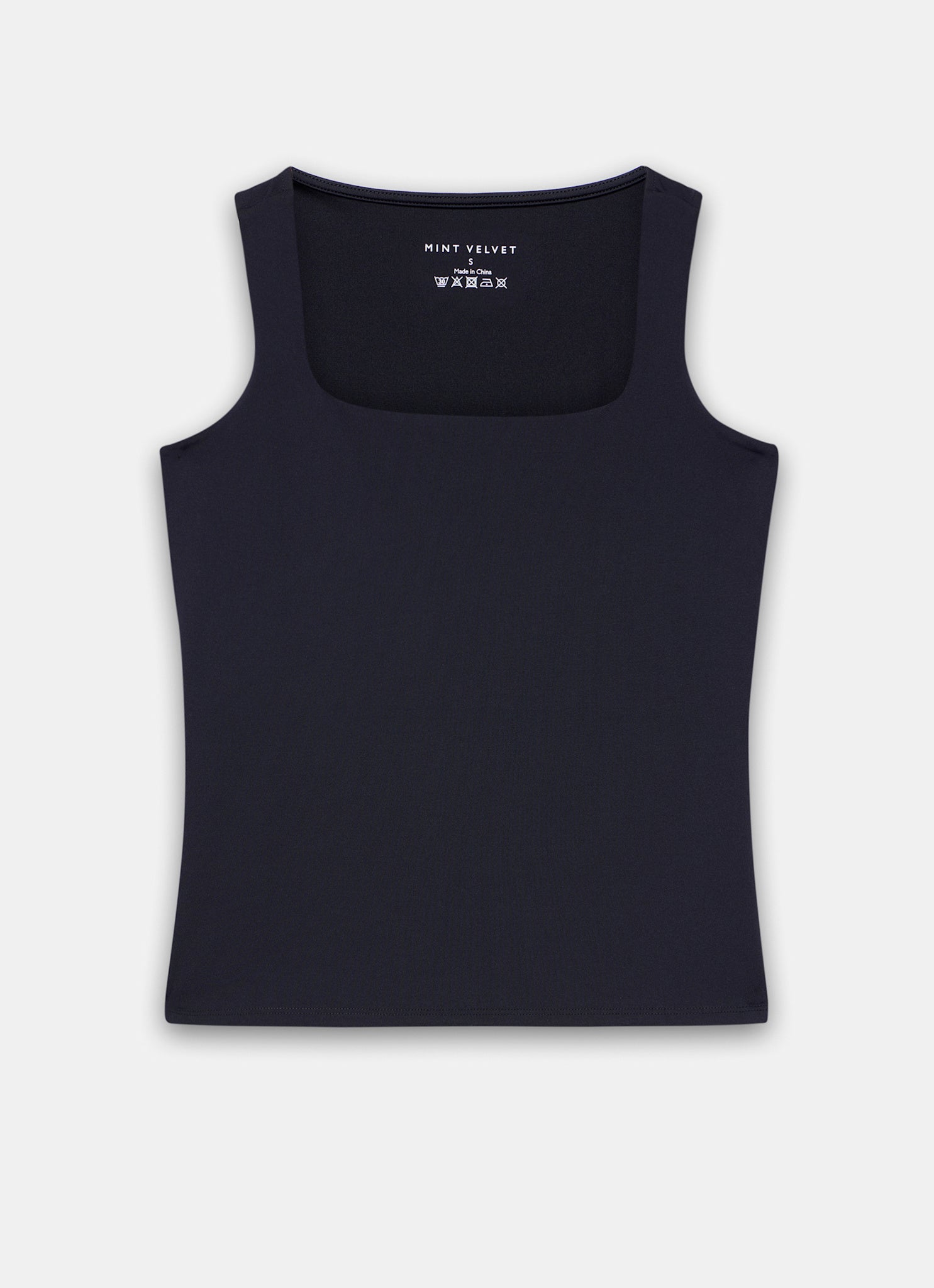 Black Layering Scoop Neck Vest