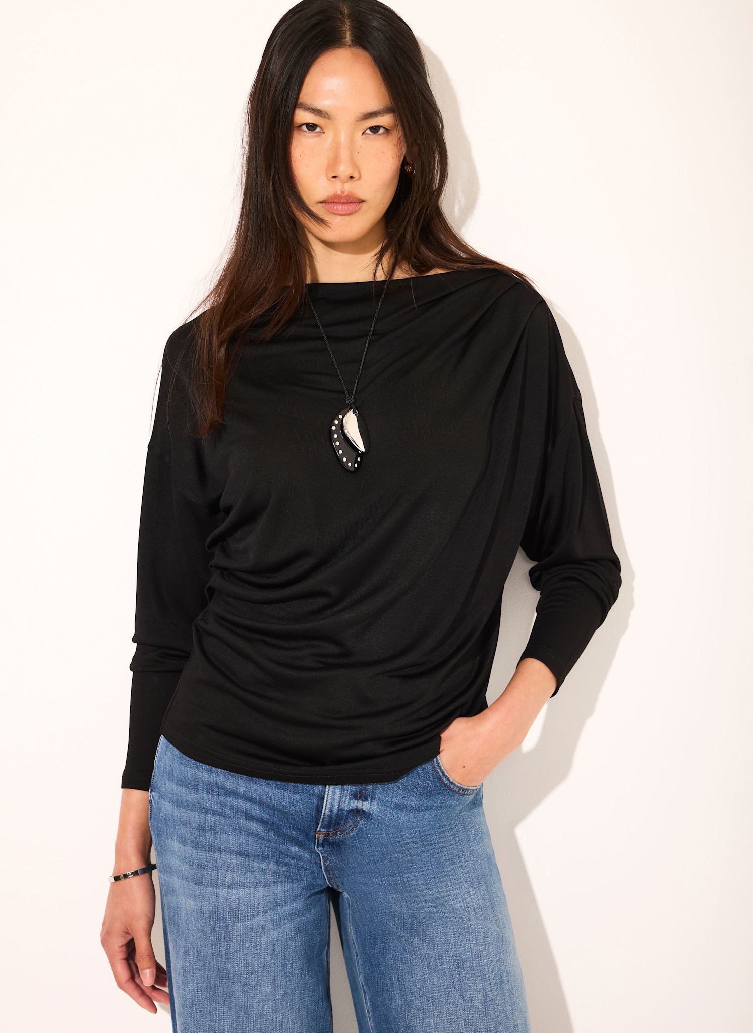 Black Ruched Detail Batwing Top
