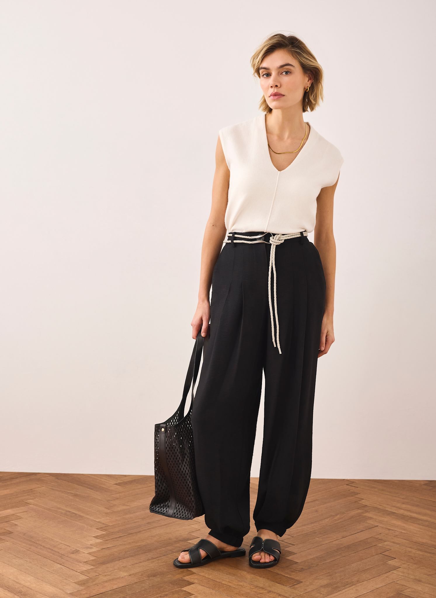 Black Soft Balloon Trousers