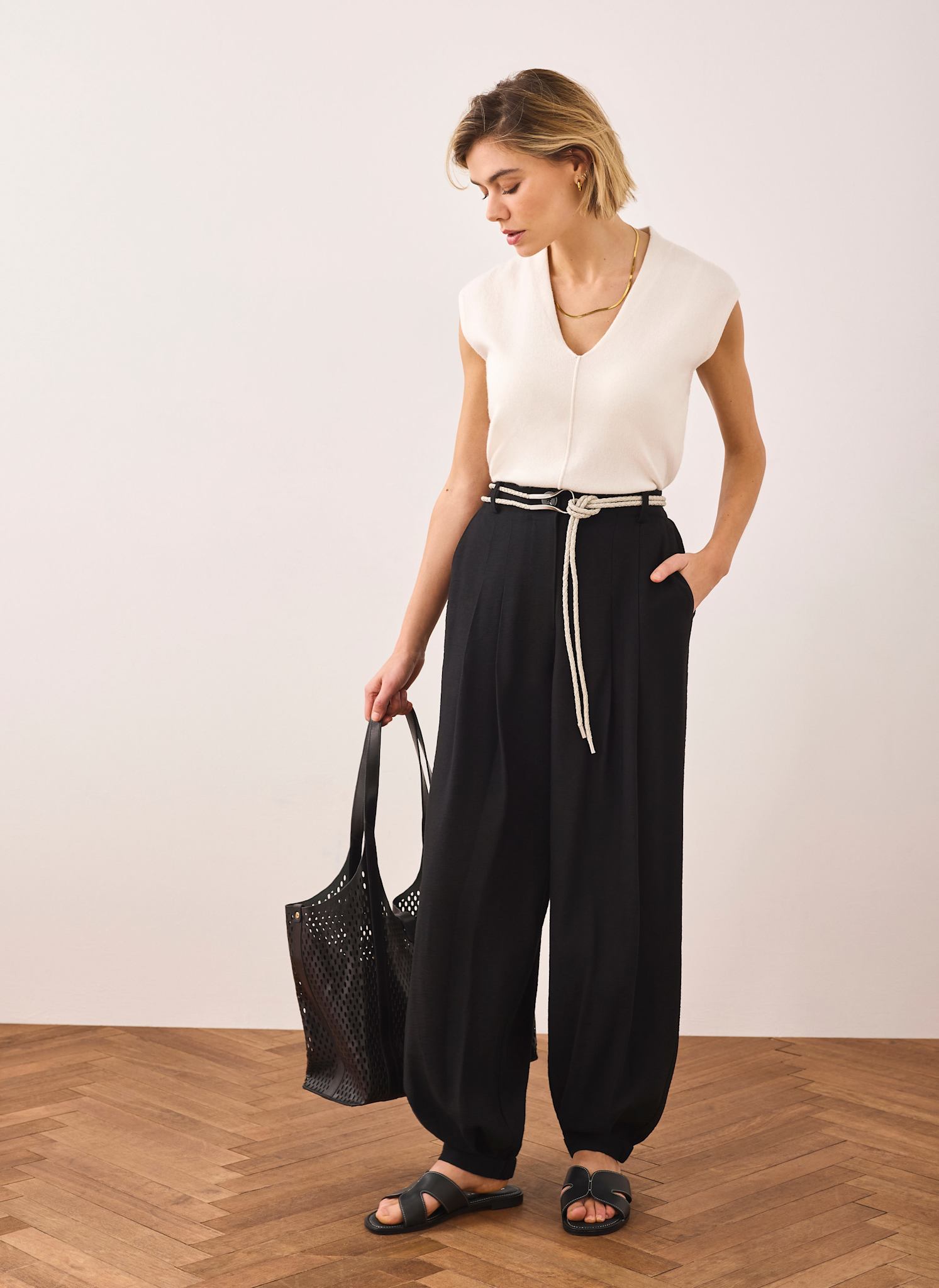 Black Soft Balloon Trousers