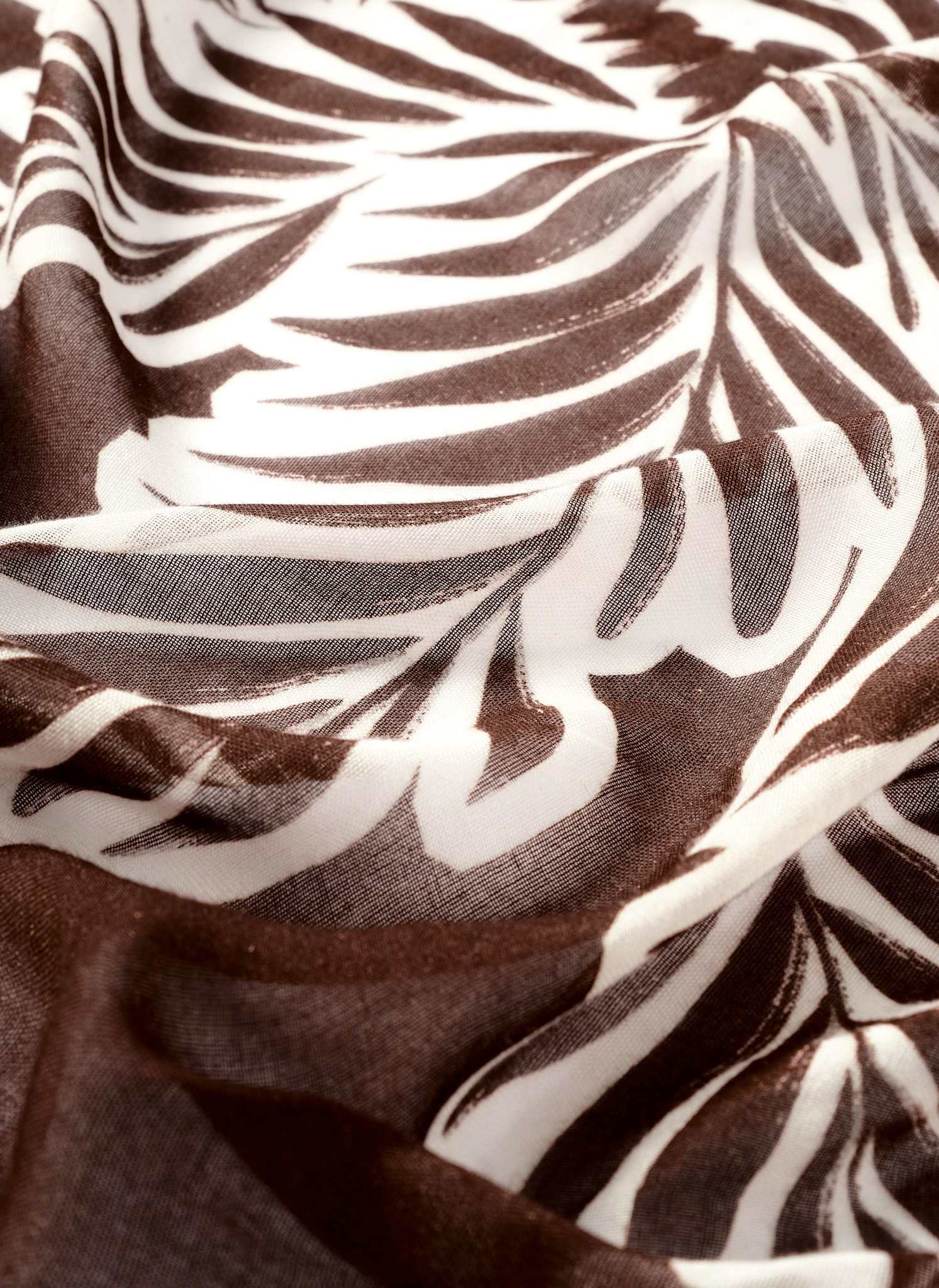 Brown Seashell Print Sarong