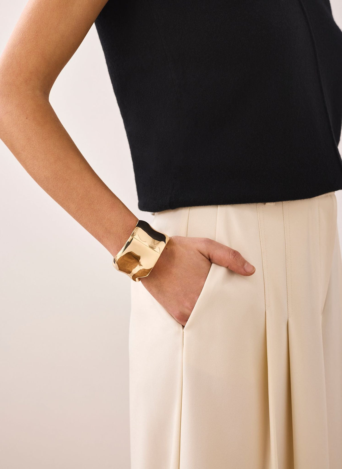 Gold Tone Clean Wave Bangle