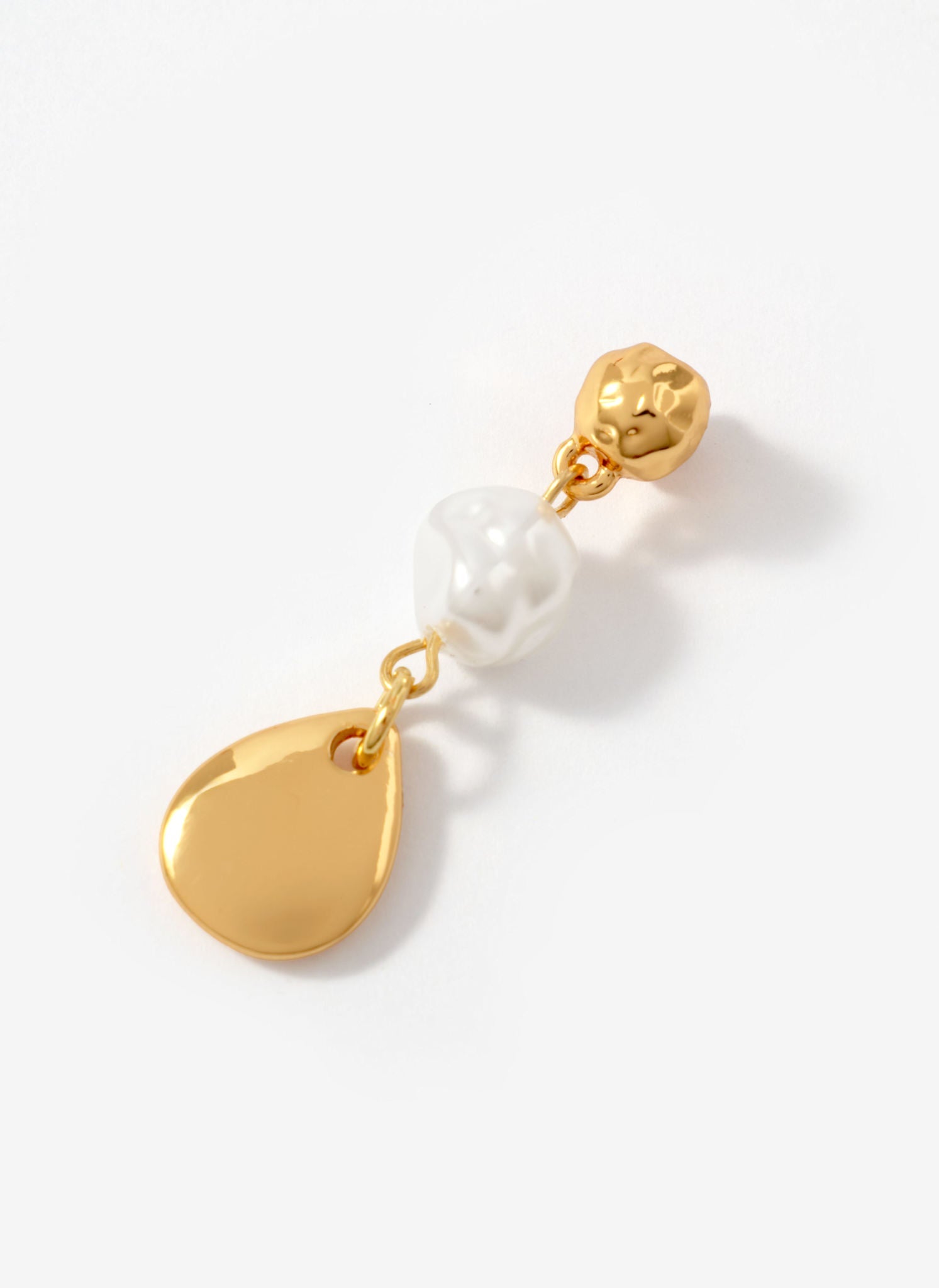 Gold Tone Pearl Drop Earrings