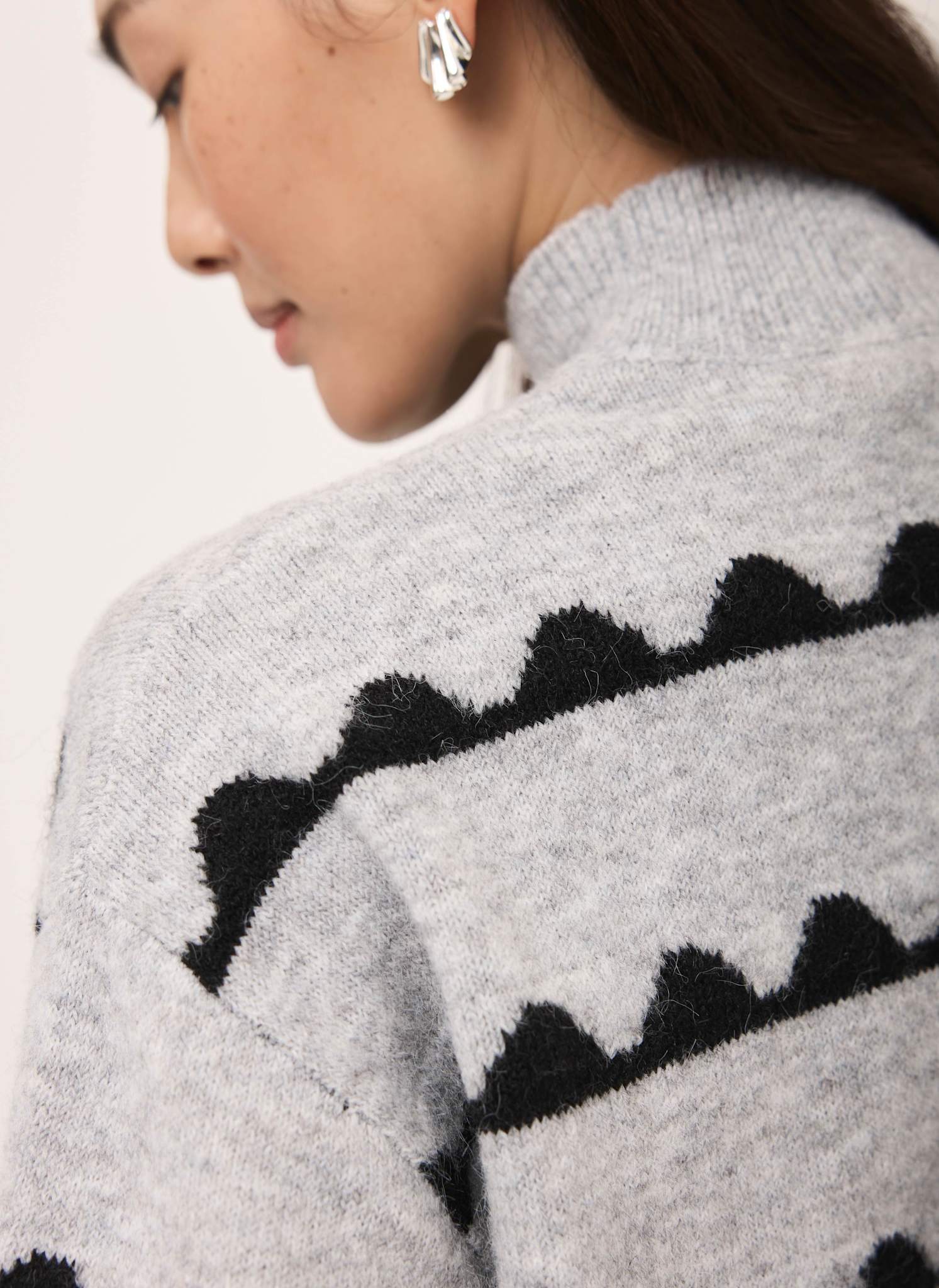 Grey Scallop Knit Jumper