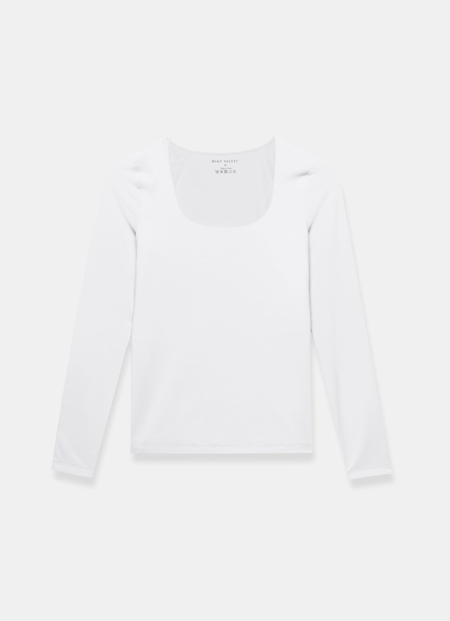 White Scoop Neck Long Sleeve Top