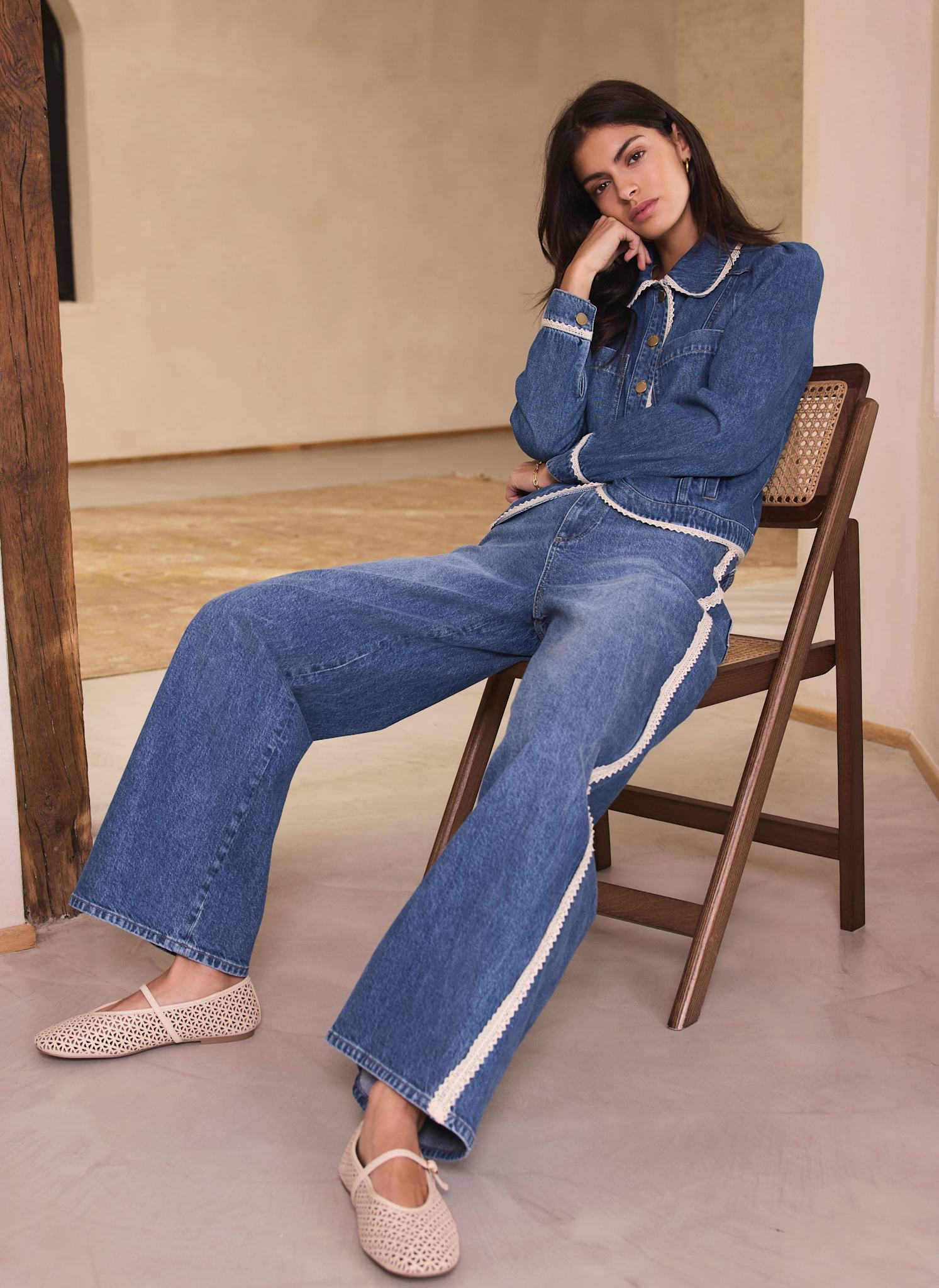 Mid Indigo Crochet Trim Straight Jeans