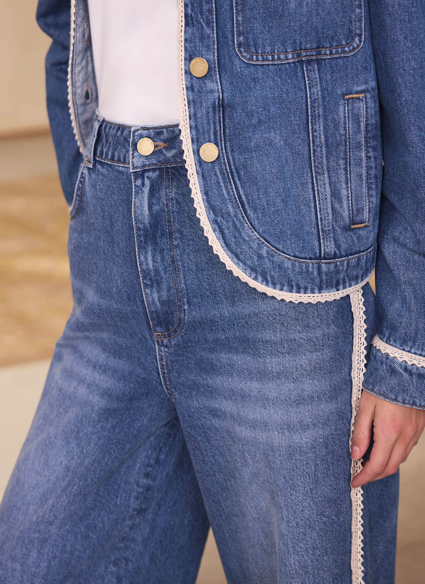 Mid Indigo Crochet Trim Straight Jeans