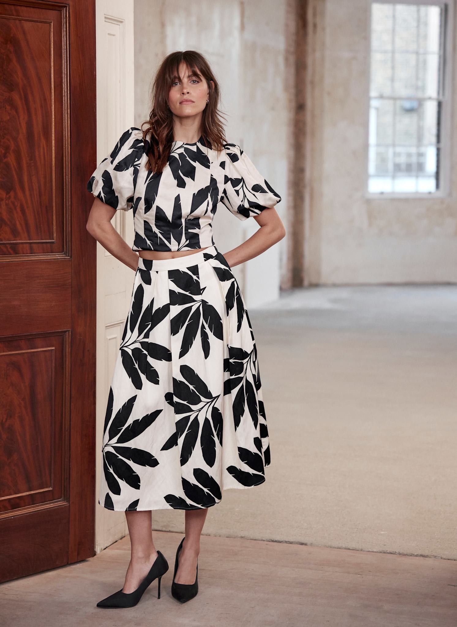 Neutral Palm Print Midi Skirt