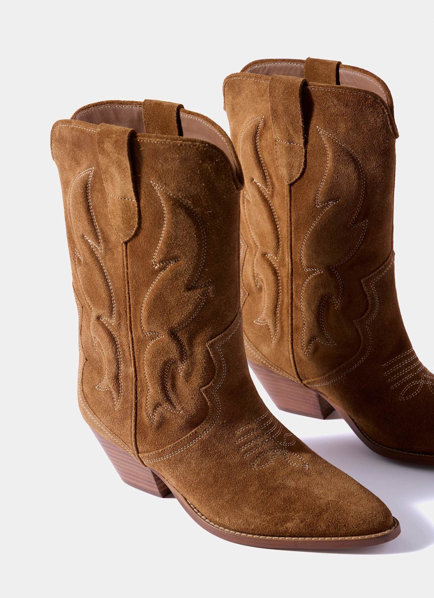 Sierra Tan Suede Cowboy Boots