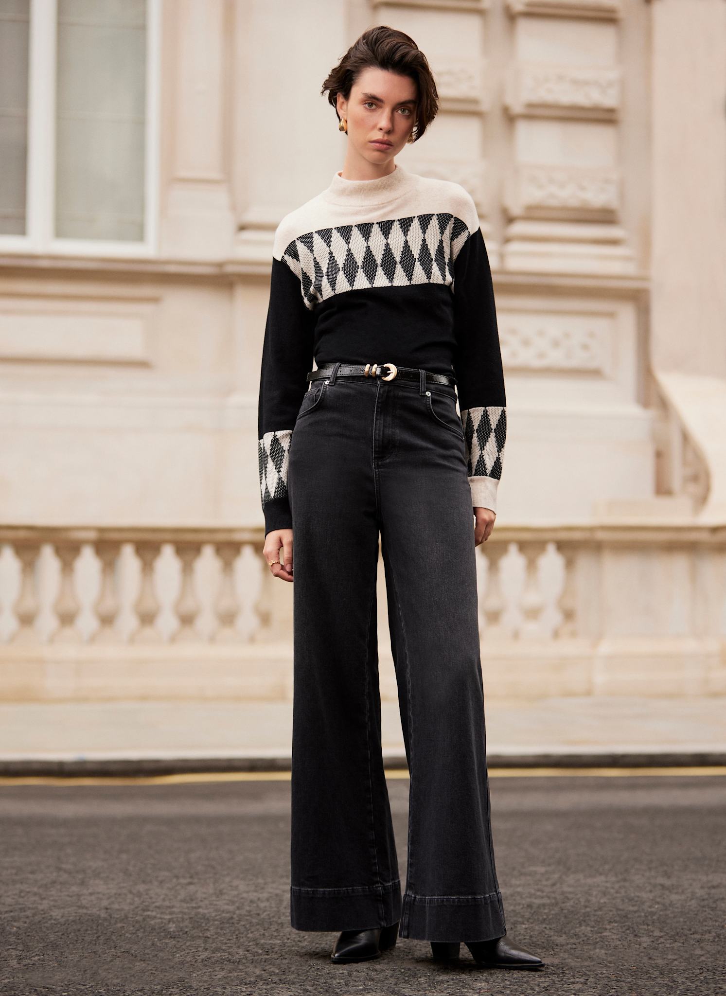 Neutral and Black Cotton Blend Graphic Jumper