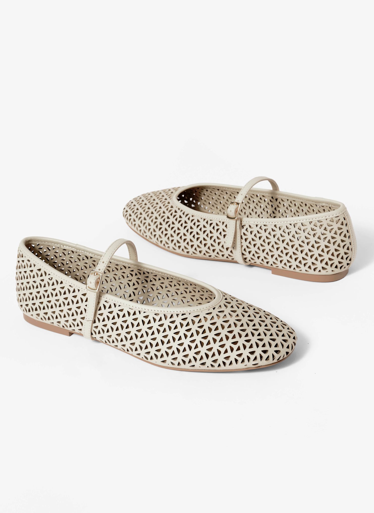 Tabi Cream Leather Ballet Flats