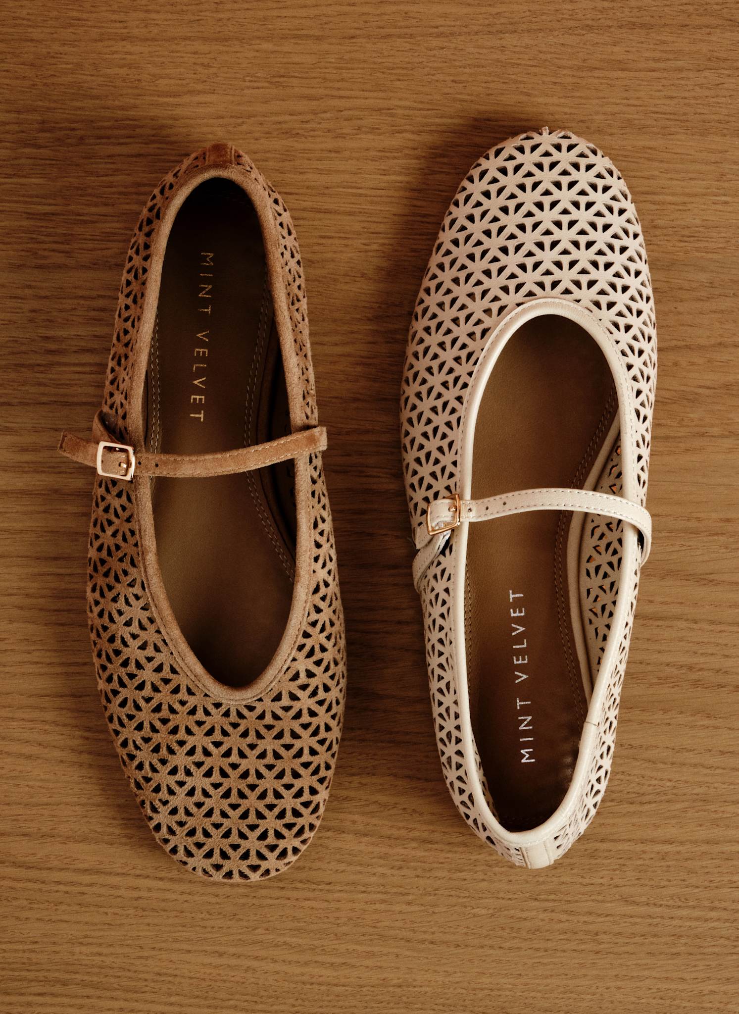 Tabi Cream Leather Ballet Flats