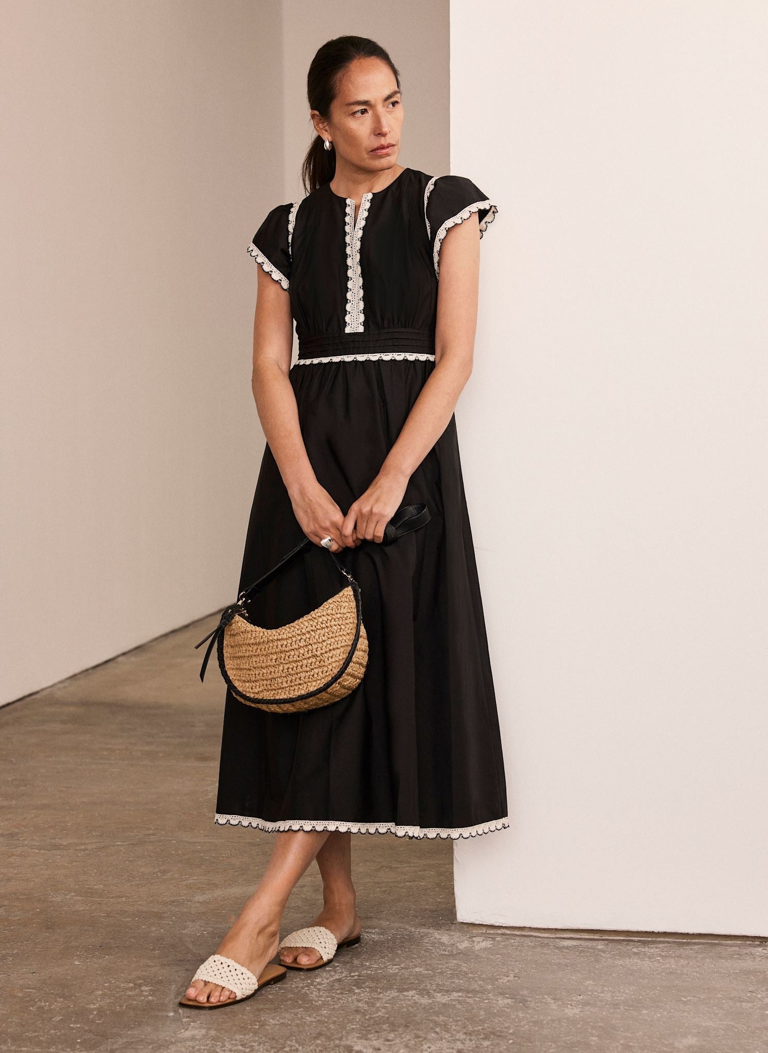 Black Cotton Scallop Trim Midi Dress